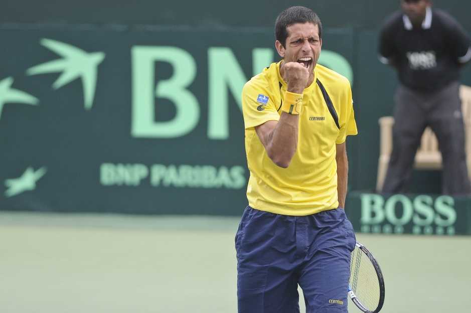Marcelo Melo: �S� tenho a agradecer ao NEF por todo o apoio que recebi nos �ltimos tempos. O acompanhamento de profissionais competentes me ajudou a recuperar de les�es e permitiu que eu desse continuidade aos meus treinos com maior seguran�a.�